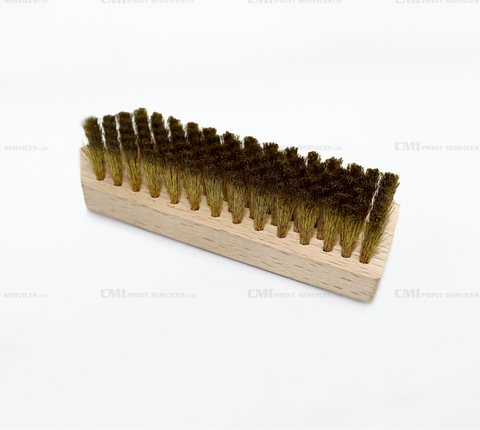 Brosse en laiton